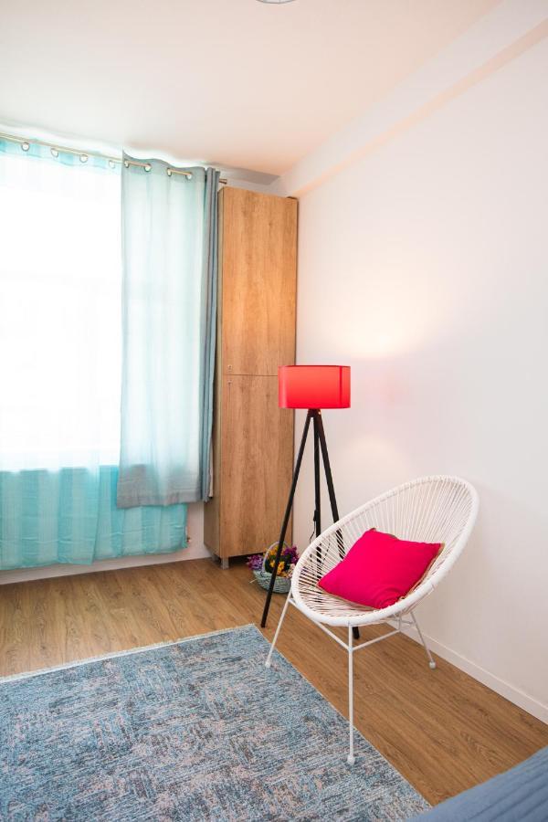 Apartment Colorful & Cozy *